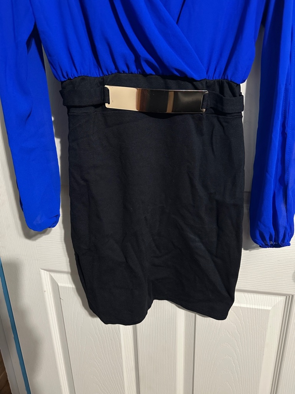 Royal Blue and Black Surplice Long-Sleeve Dress - Picture 2 of 4